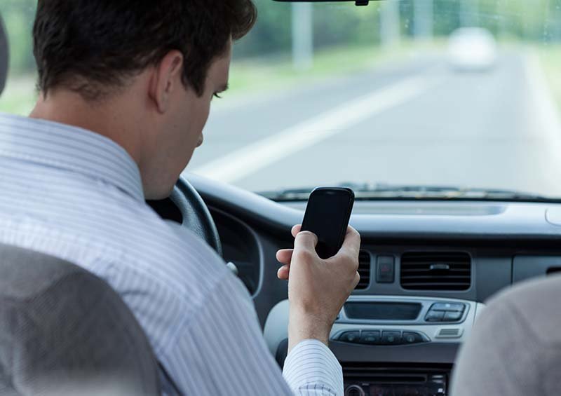 Los accidentes debidos a distracciones suceden más